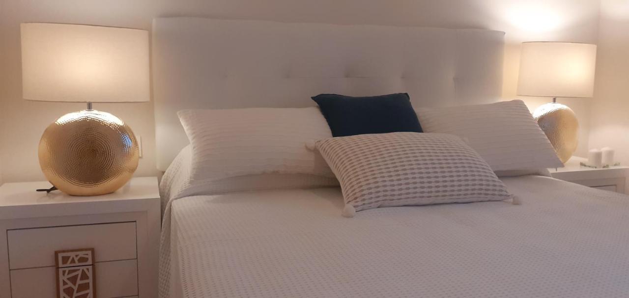 Sitio de Calahonda Apartamento- Atico En Mijas Costa , Con Piscina. מראה חיצוני תמונה